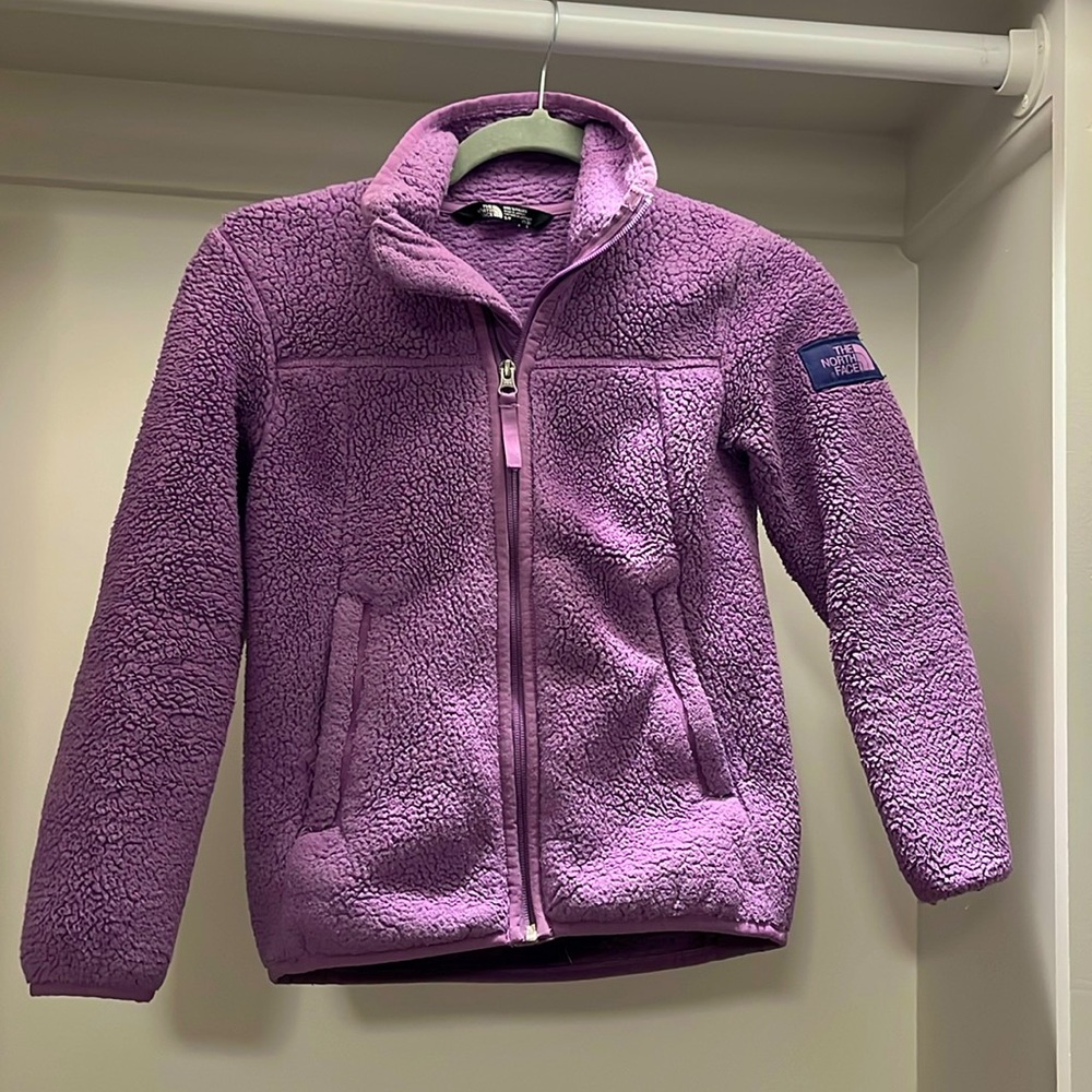 North Face (7/8) Girls flees